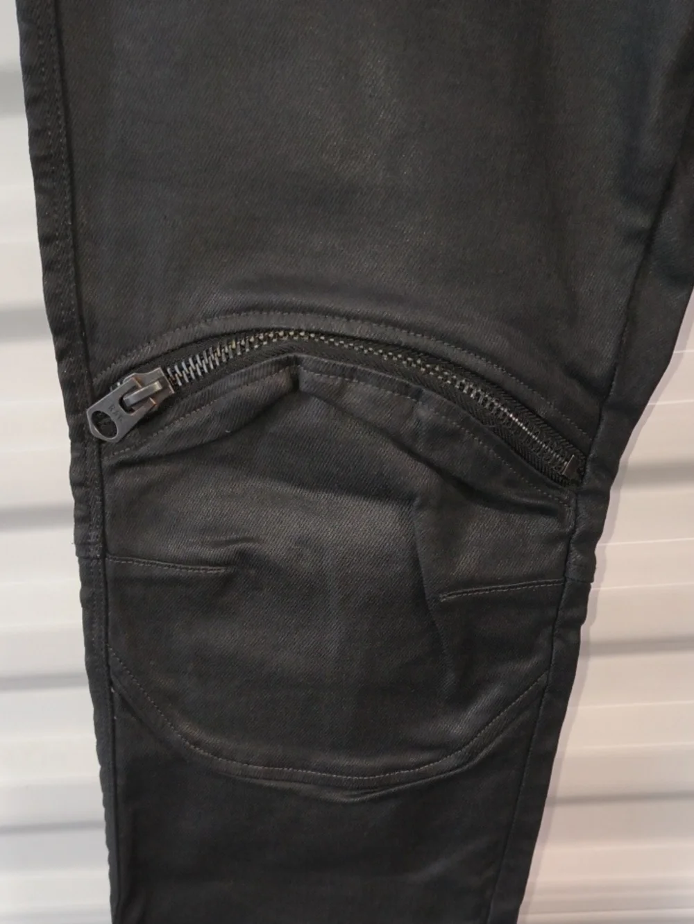 G-Star RAW 5620 3D Zip Knee Skinny Jeans Black Waxed Finish 33 x 32